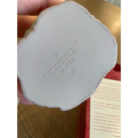 Hallmark Ornament Lighthouse Greetings Magic Collector's Series 1998 - Picture 6 of 6